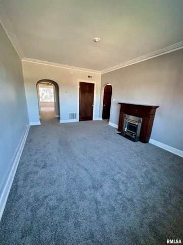 $700 | 2028 7th Avenue, Unit E3, Moline, IL 61265