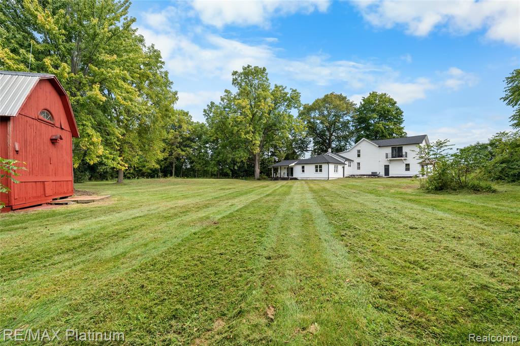 2950 Chilson Road Howell, MI 48843 - Photo 27 of 30 Gallery Image 27