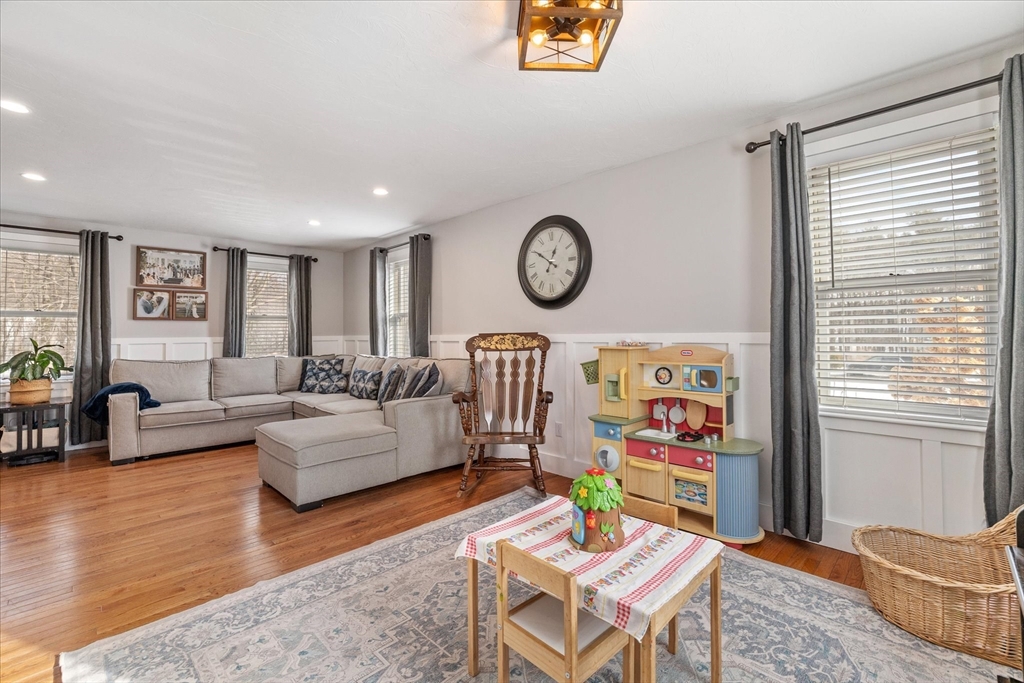 19 Fernwood Drive Rutland, MA 01543 - Photo 14 of 37