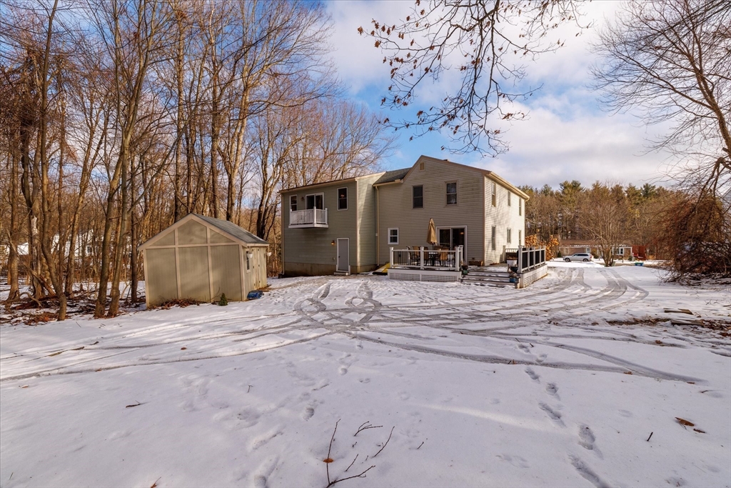 19 Fernwood Drive Rutland, MA 01543 - Photo 33 of 37