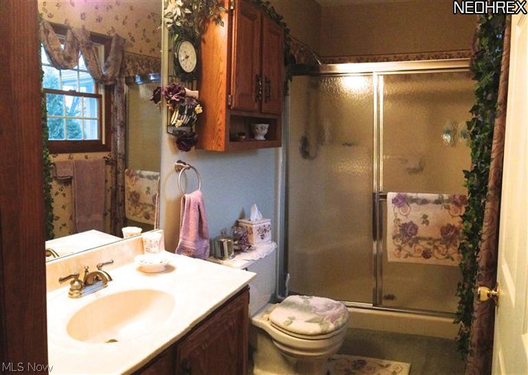 4128 Copley Road Akron, OH 44321 - Photo 16 of 24