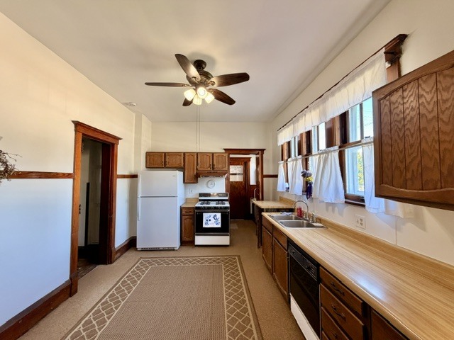 622 North Monroe Street Clinton, IL 61727 - Photo 19 of 60