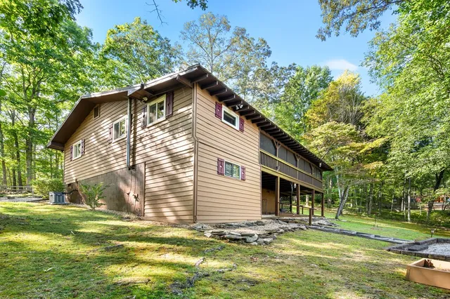 a front view of house with yard