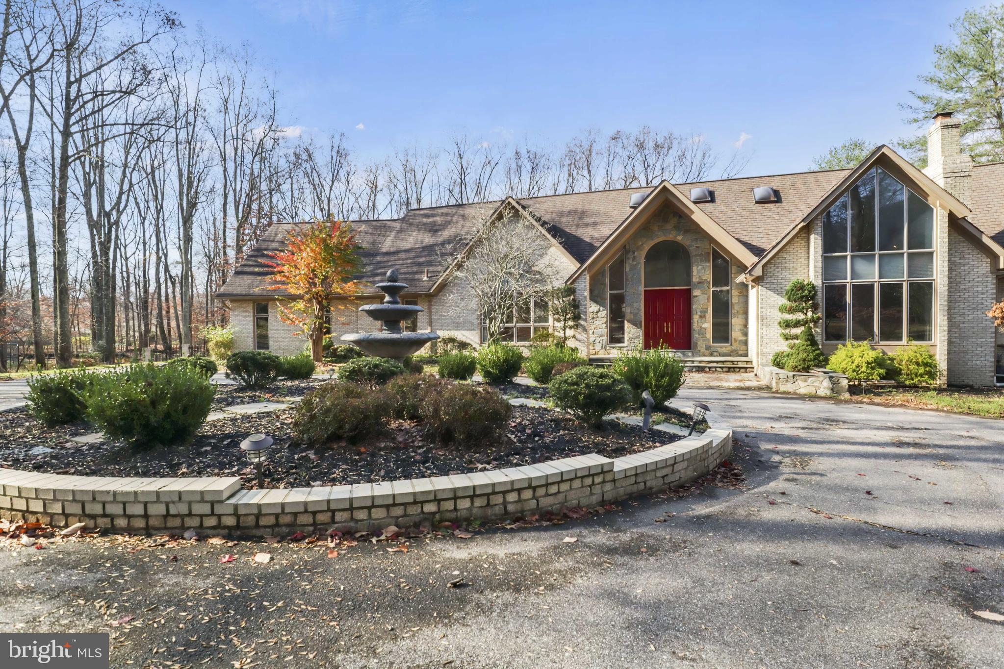 9708 Kendale Road Potomac, MD 20854 - Photo 45 of 47 Circular Driveway