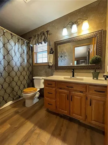 $350,000 | 308 South 160th Street, Girard, KS 66743