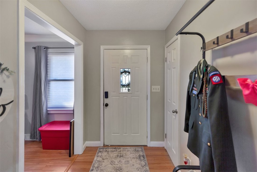 109 Cloverdale Drive Anderson, SC 29626 - Photo 13 of 27