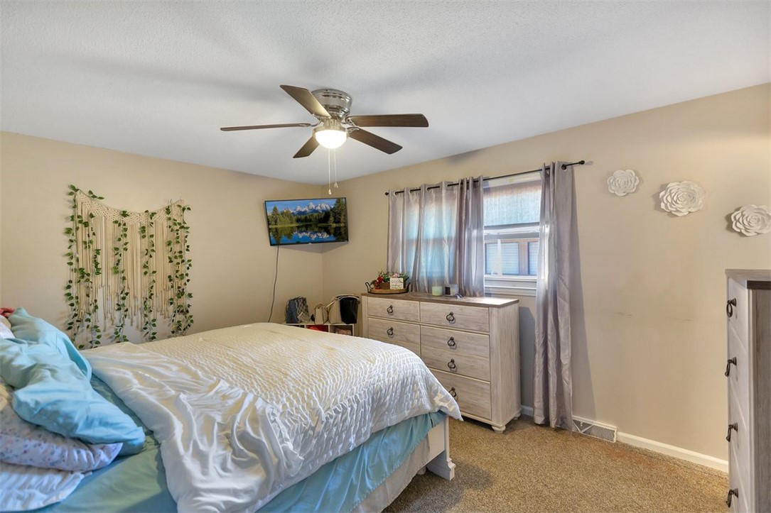 109 Cloverdale Drive Anderson, SC 29626 - Photo 20 of 27