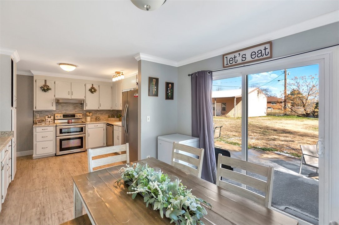 109 Cloverdale Drive Anderson, SC 29626 - Photo 8 of 27