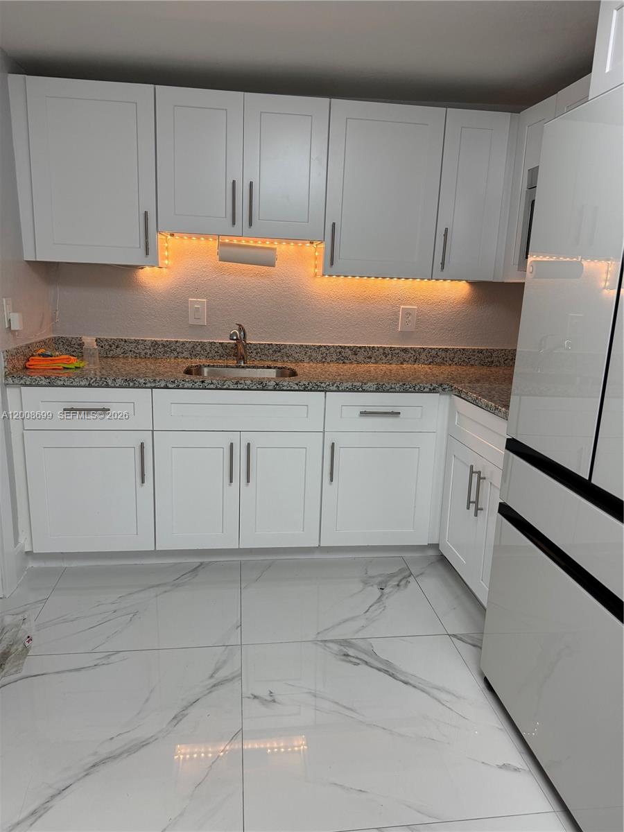 367 West 33rd Street Hialeah, FL 33012 - Photo 18 of 20
