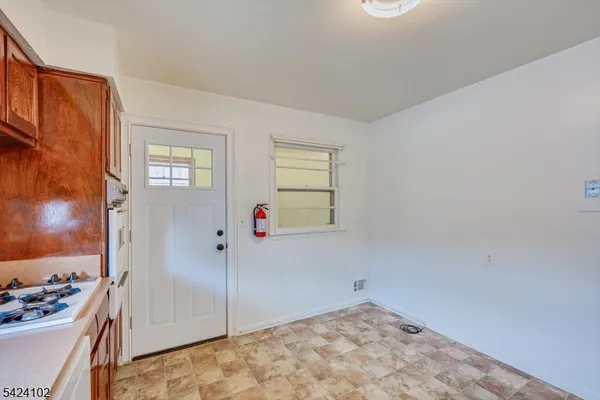 $2,500 | 52 Johnson Avenue, Cranford, NJ 07016