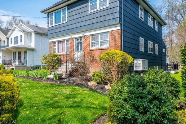 $2,500 | 52 Johnson Avenue, Cranford, NJ 07016