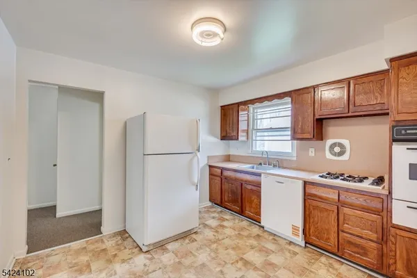 $2,500 | 52 Johnson Avenue, Cranford, NJ 07016