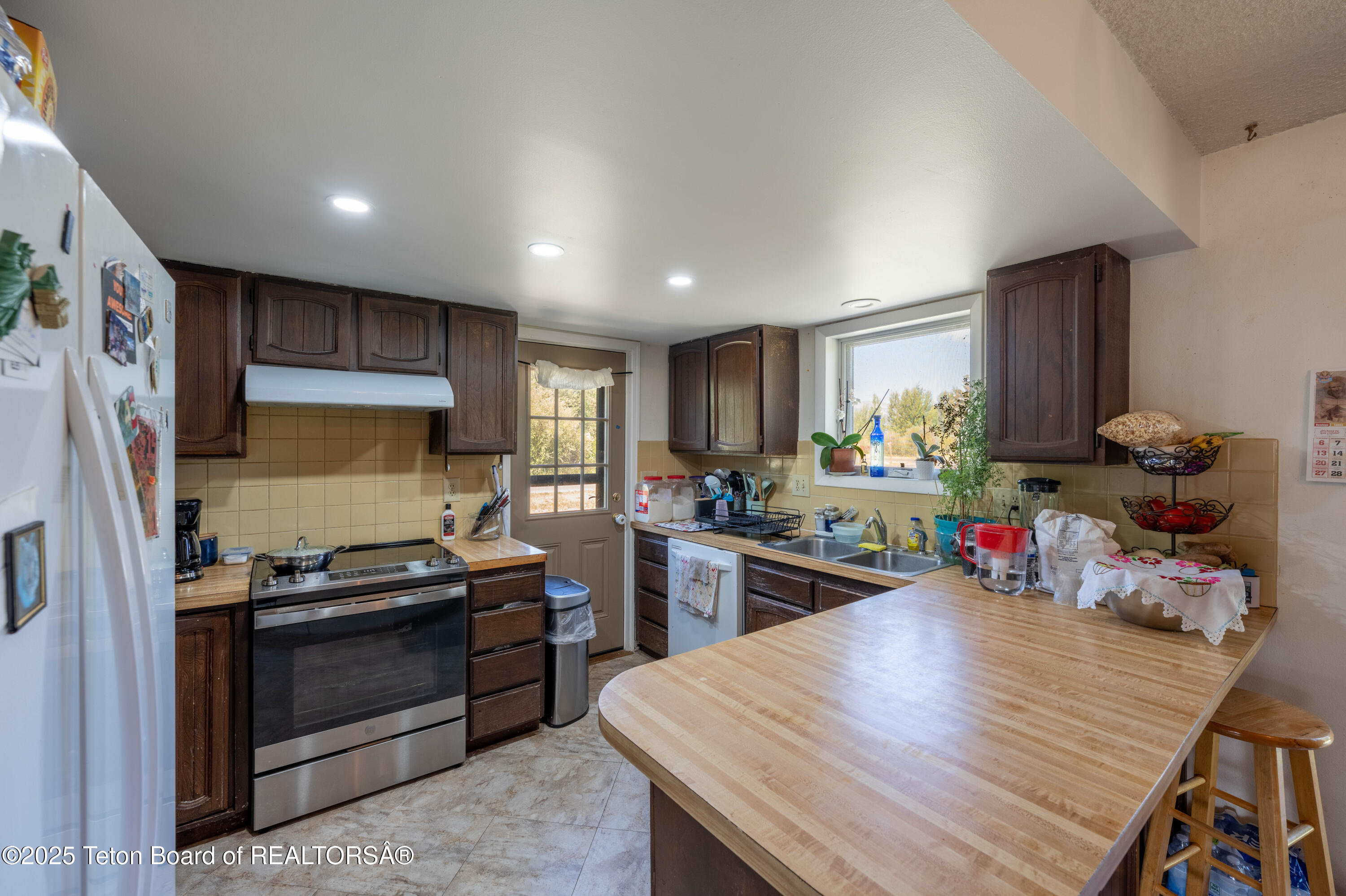 1275 West Bull Rake Drive Jackson, WY 83001 - Photo 9 of 19 1275BullRake_JGPhoto-13