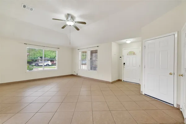 $2,100 | 19755 Cozy Cabbin Drive, Katy, TX 77449