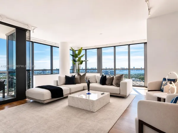 $49,500 | 101 20th Street, Unit 3501, Miami Beach, FL 33139
