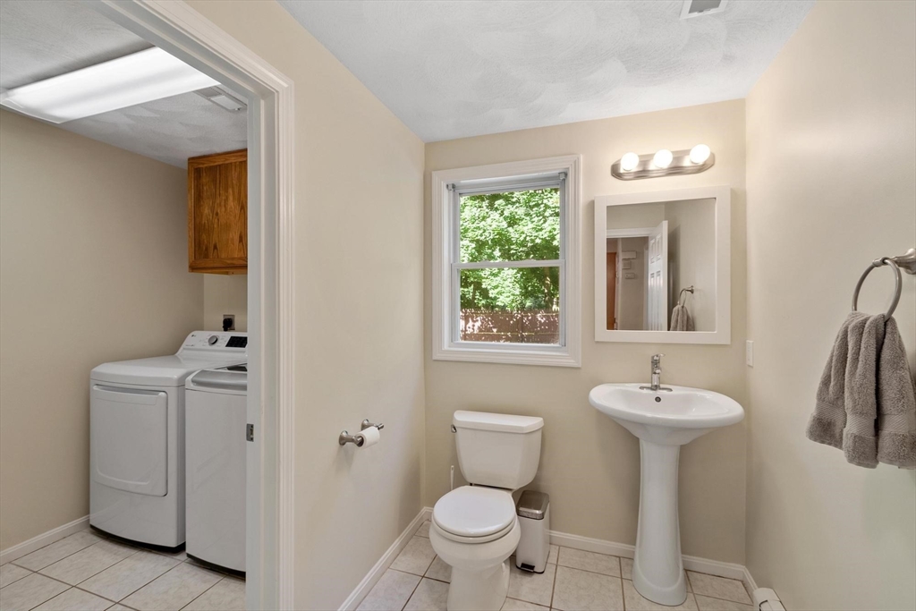26 Worden Road Tyngsborough, MA 01879 - Photo 19 of 42