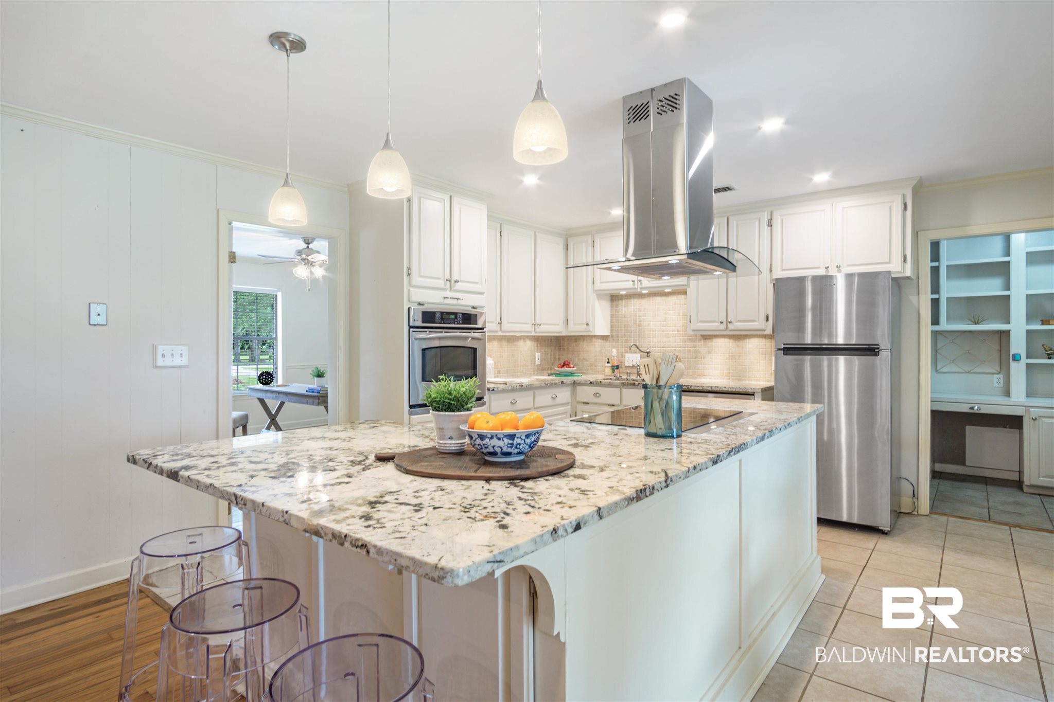 9450 Gayfer Rd Extension Fairhope, AL 36532 - Photo 5 of 43