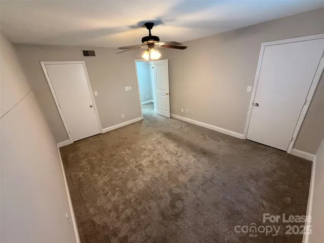 $1,325 | 7906 Oak Meadow Court, Charlotte, NC 28210