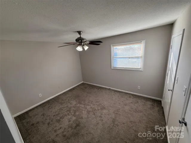 $1,325 | 7906 Oak Meadow Court, Charlotte, NC 28210