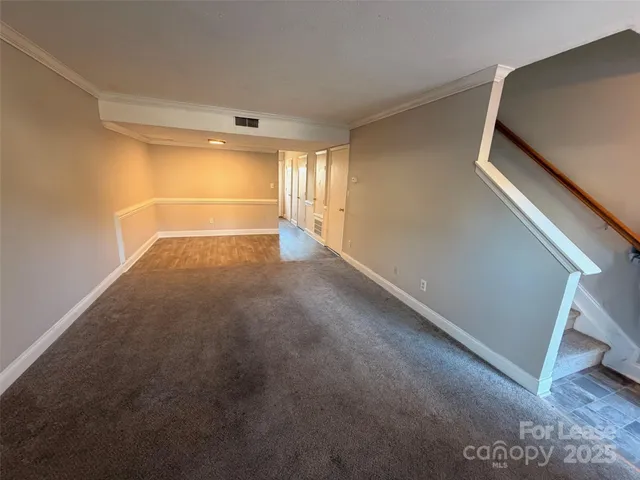 $1,325 | 7906 Oak Meadow Court, Charlotte, NC 28210