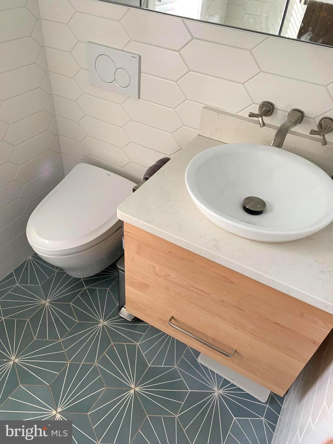 1705 Noyes Lane Silver Spring, MD 20910 - Photo 36 of 43 BATH