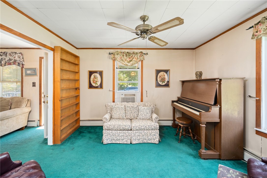 323 Maple Street Woonsocket, RI 02895 - Photo 14 of 40 living room