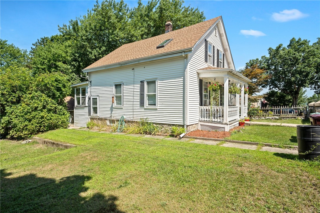 323 Maple Street Woonsocket, RI 02895 - Photo 36 of 40