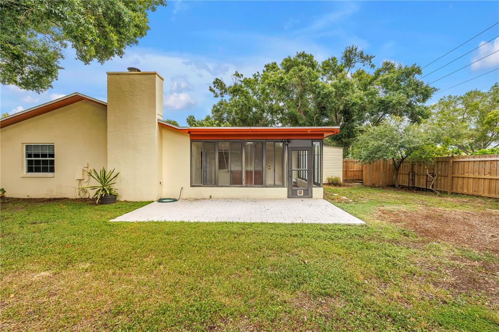 12220 Wild Acres Road Largo, FL 33773 - Photo 22 of 33