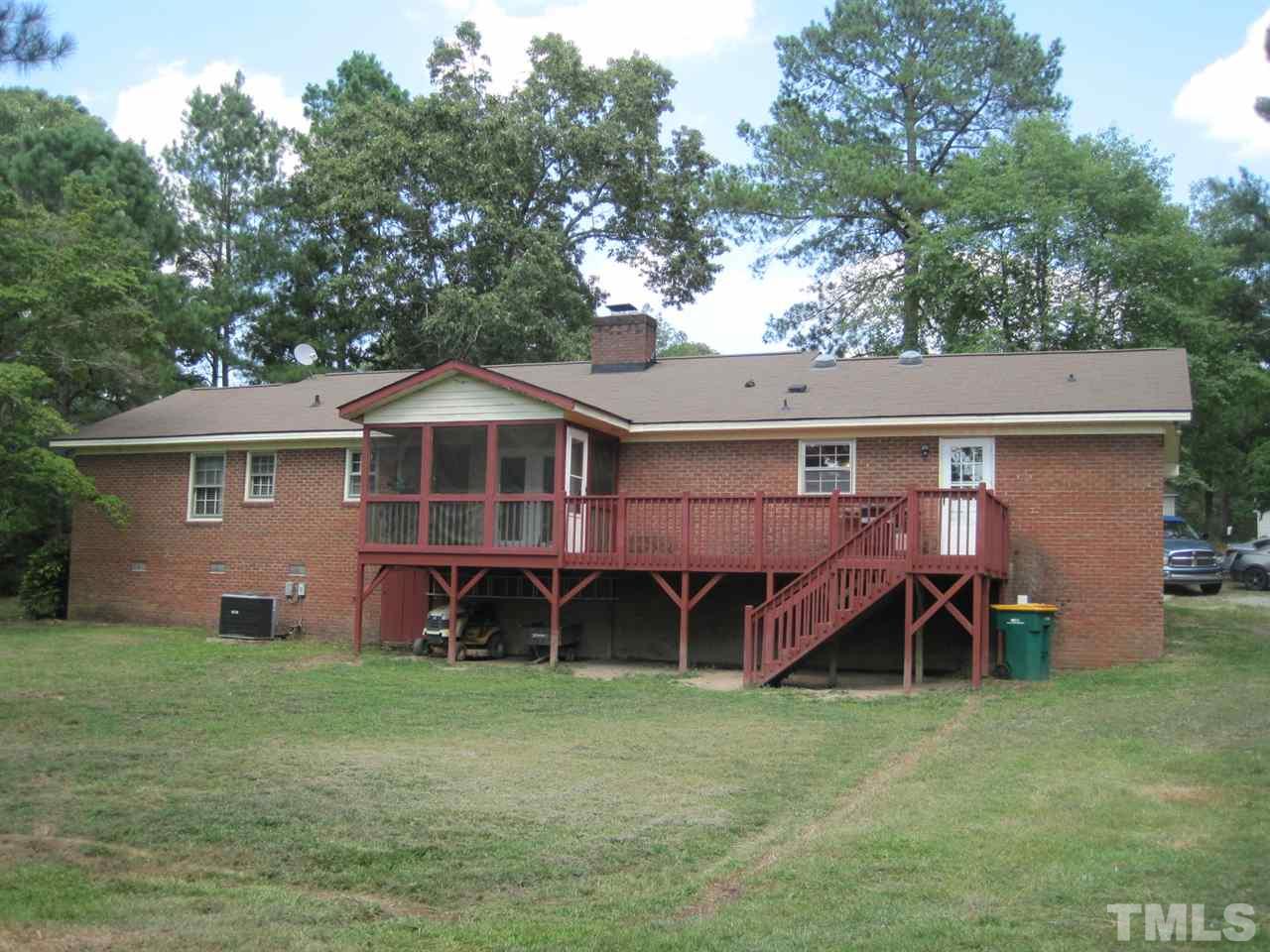 114 Whippoorwill Road Coats, NC 27521 - Photo 5 of 23 Gallery Image 5