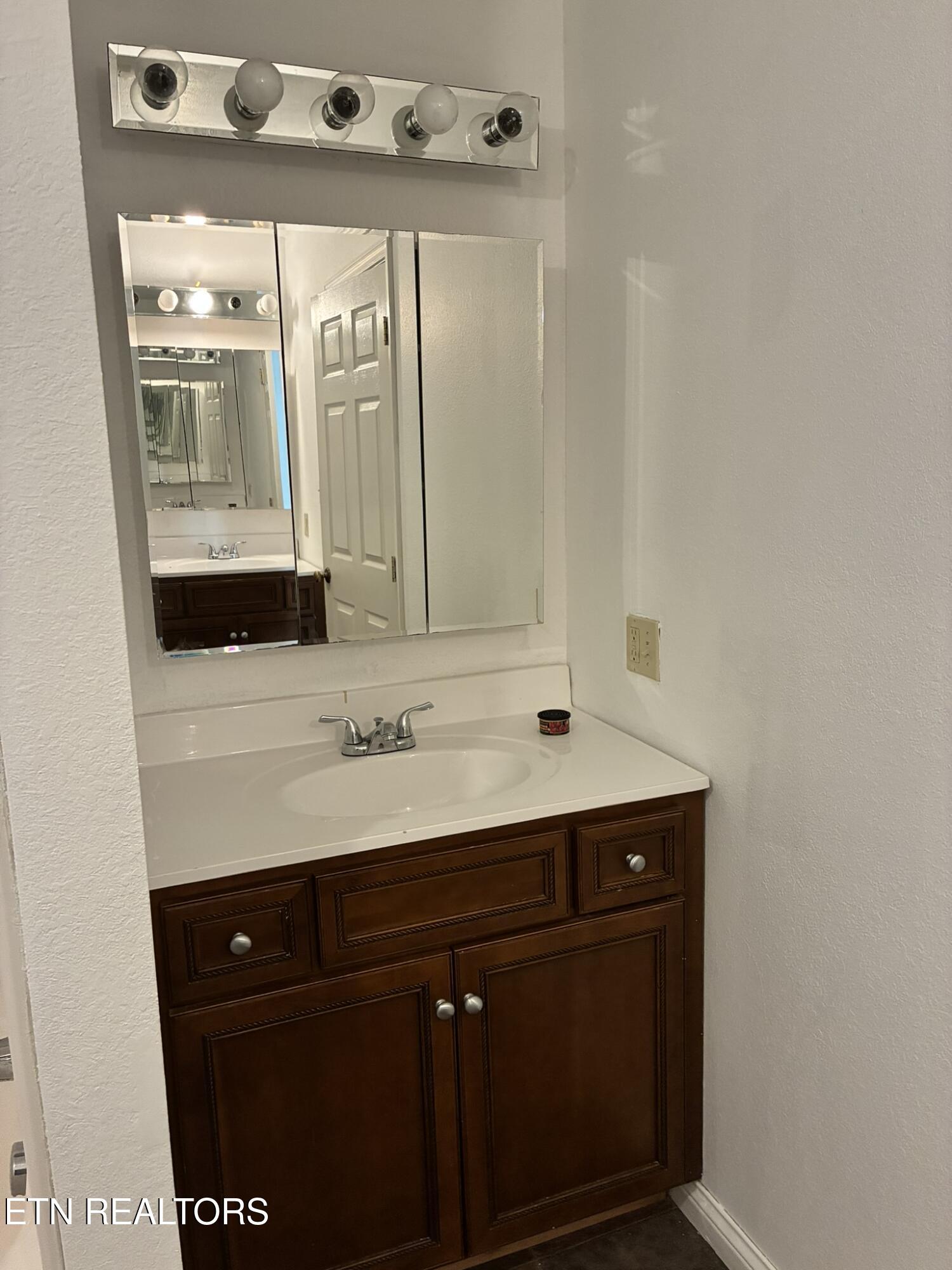 158 Reed Lane Pioneer, TN 37847 - Photo 40 of 46 IMG_6644