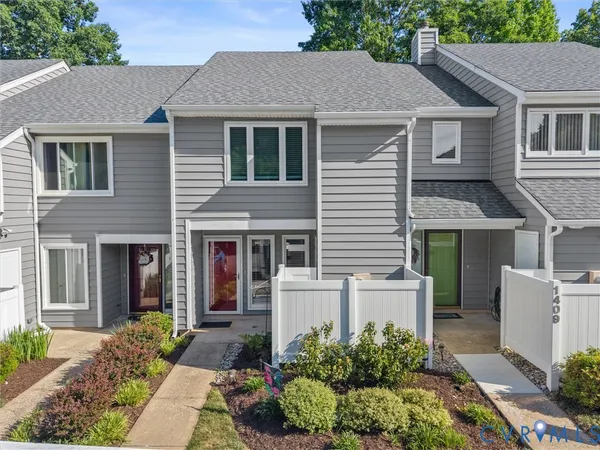 $295,000 | 1411 Sycamore Mews Circle, Midlothian, VA 23113