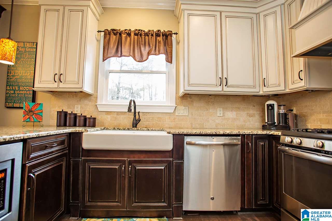 1764 Sandy Ridge Way Birmingham, AL 35244 - Photo 6 of 50 Gallery Image 6