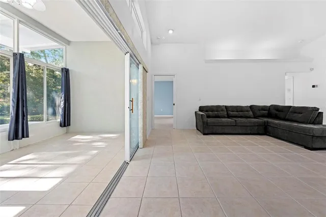 a view of entryway with a front door