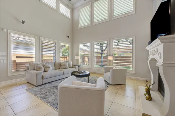$1,250,000 | 1907 Flower Garden Lane, Houston, TX 77077