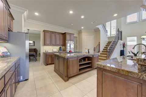 $1,250,000 | 1907 Flower Garden Lane, Houston, TX 77077