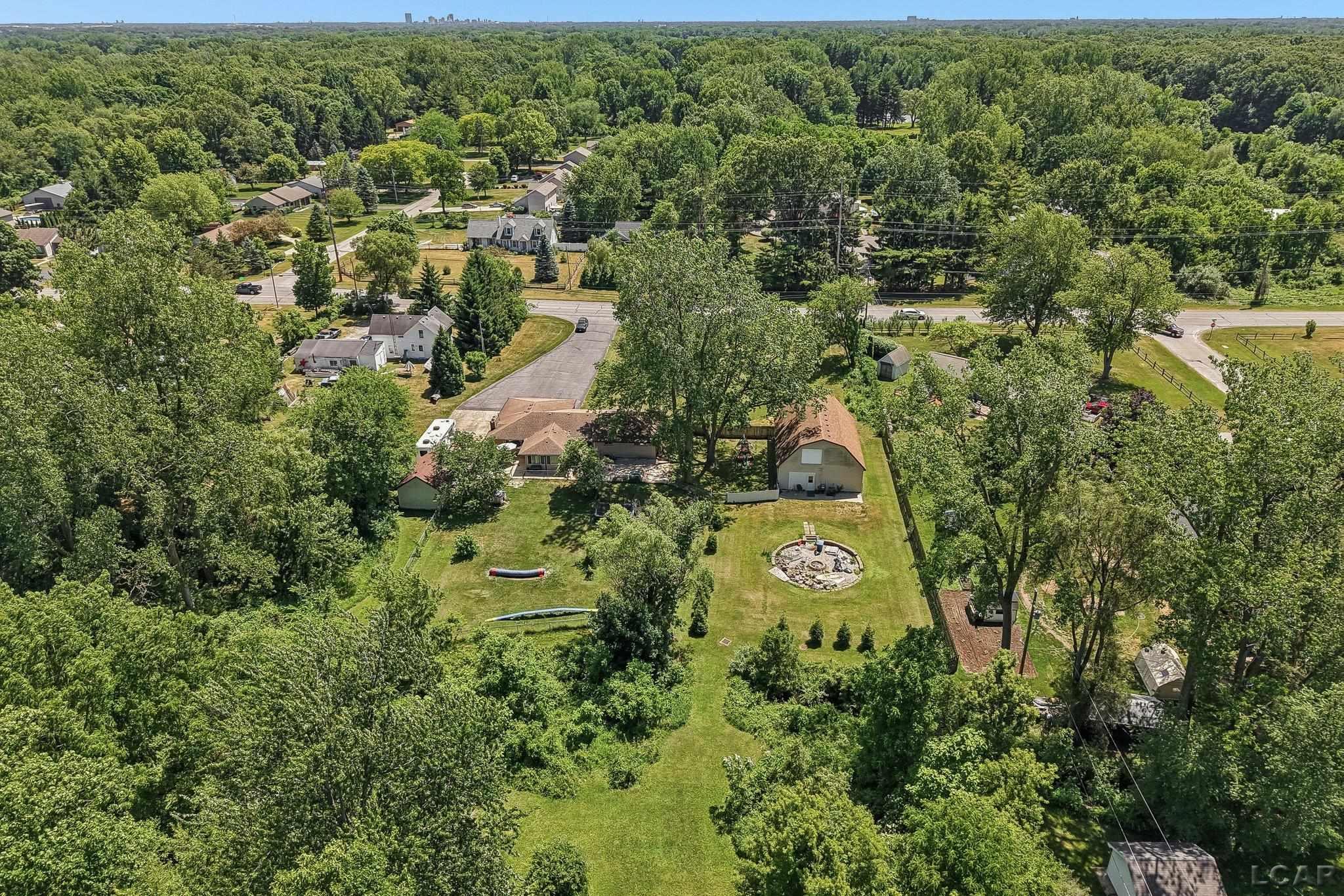 1476 West Sterns Road Temperance, MI 48182 - Photo 47 of 55