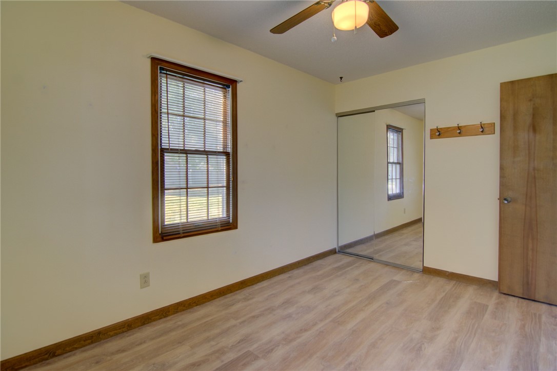 1867 South Westgate Drive Decatur, IL 62521 - Photo 24 of 36