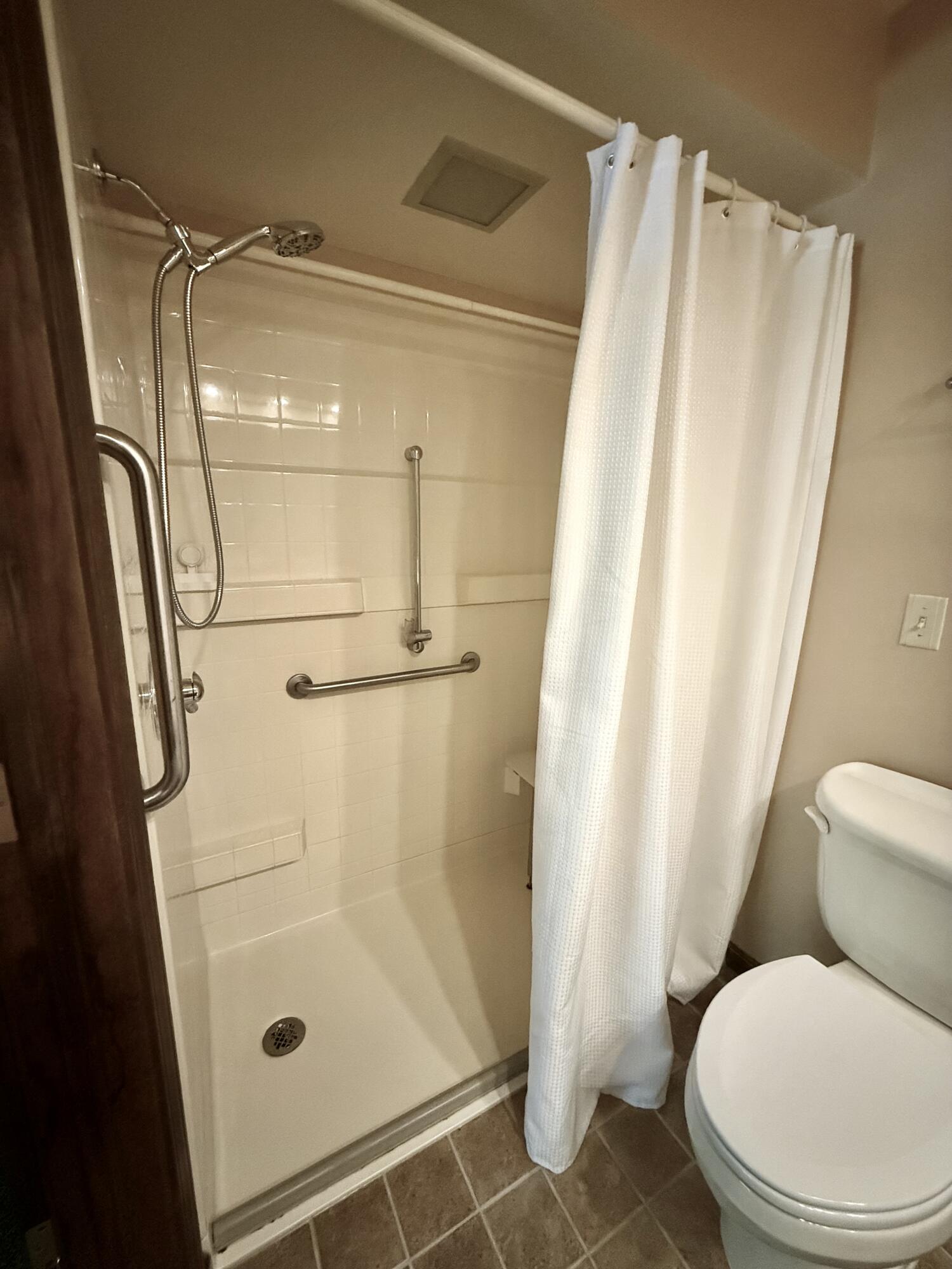 6834 Mercedes Lane Demotte, IN 46310 - Photo 20 of 35 1500x2000