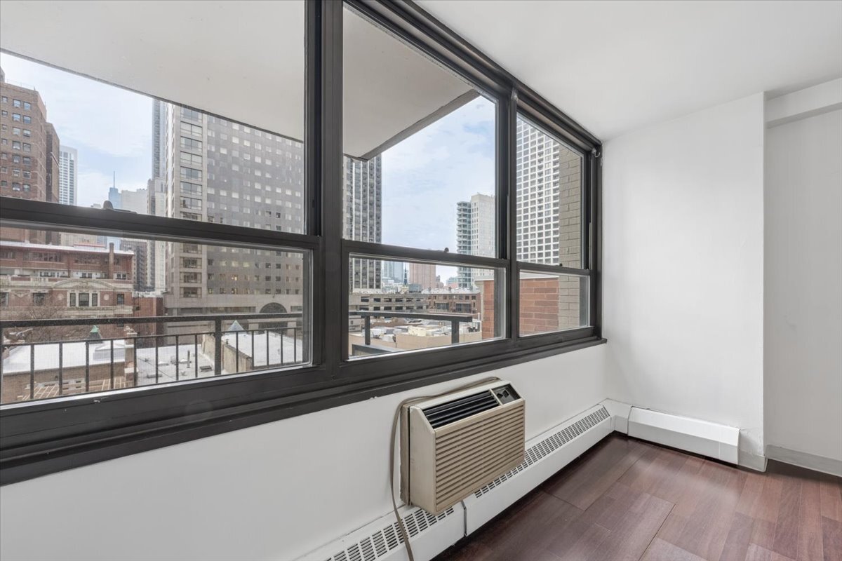 33 East Cedar Street, Unit 7D Chicago, IL 60611 - Photo 15 of 20