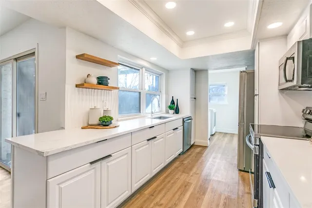 $424,999 | 2501 Cherry Blossom Lane, Bedford, TX 76021