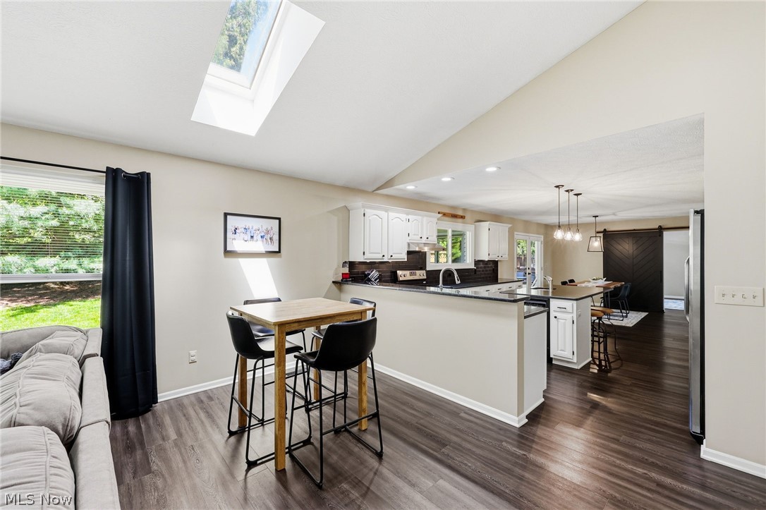 630 Moorfield Road Akron, OH 44333 - Photo 12 of 49