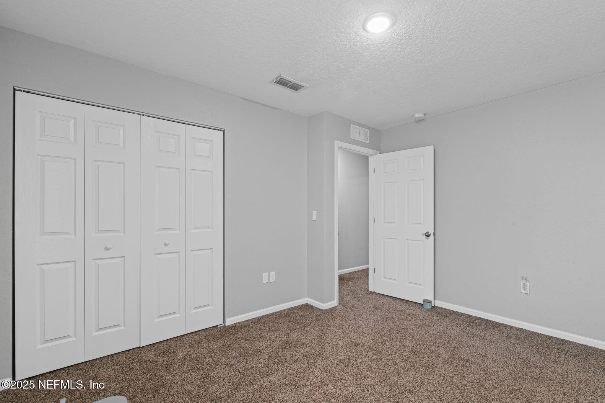 852 Capitol Parkway Jacksonville, FL 32218 - Photo 25 of 42 a view of an empty room