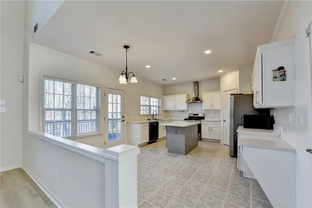 $660,000 | 5096 Akard Court Northwest, Suwanee, GA 30024