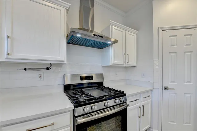 $660,000 | 5096 Akard Court Northwest, Suwanee, GA 30024