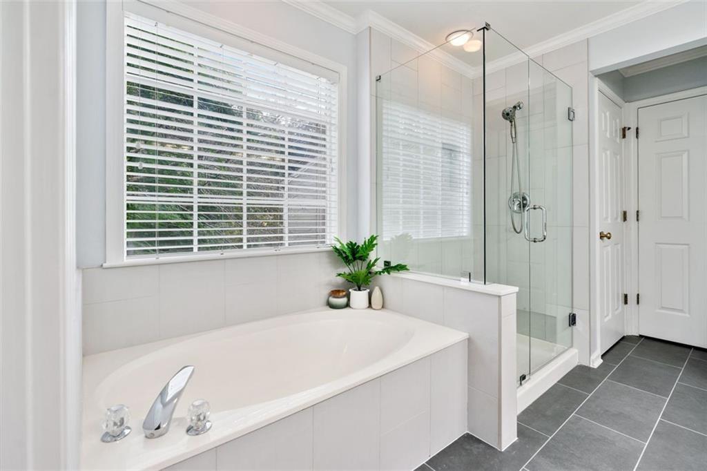 5096 Akard Court Northwest Suwanee, GA 30024 - Photo 4 of 5