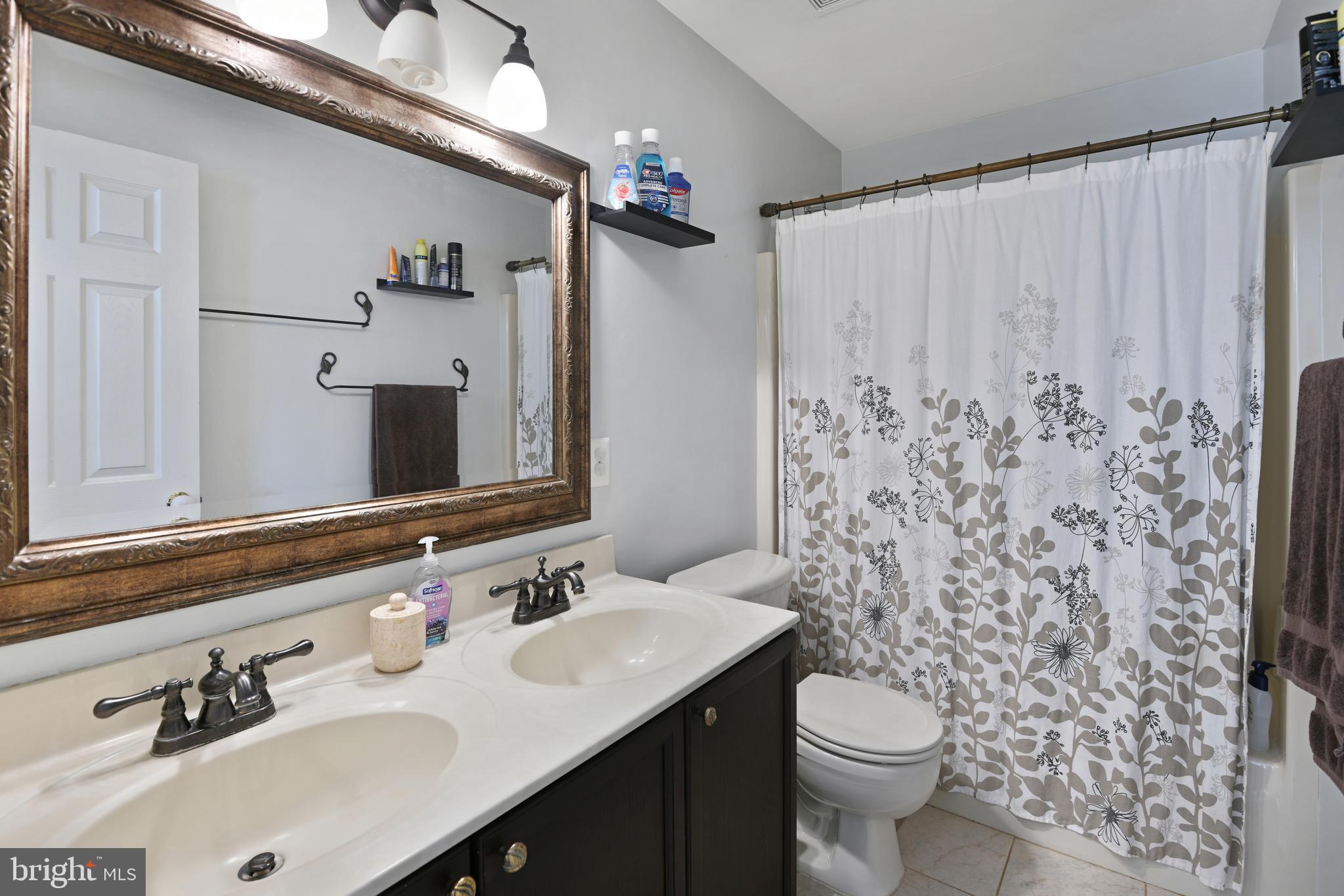 9509 Burgee Place Frederick, MD 21704 - Photo 9 of 14 Primary Bathroom