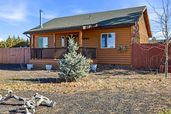 $335,955 | 2243 Sitgreaves Drive, Overgaard, AZ 85933