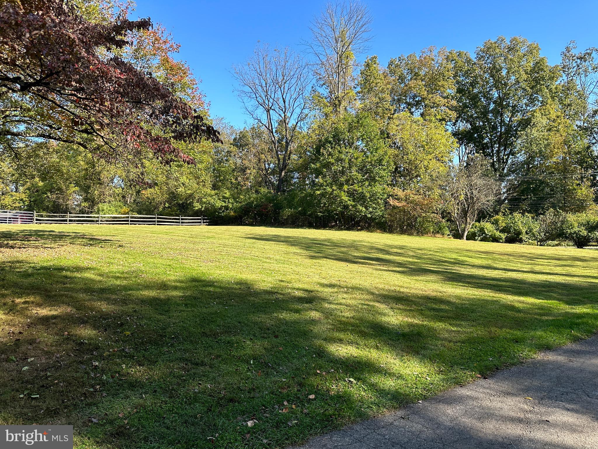 1693 Embreeville Road Coatesville, PA 19320 - Photo 46 of 55 Front yard
