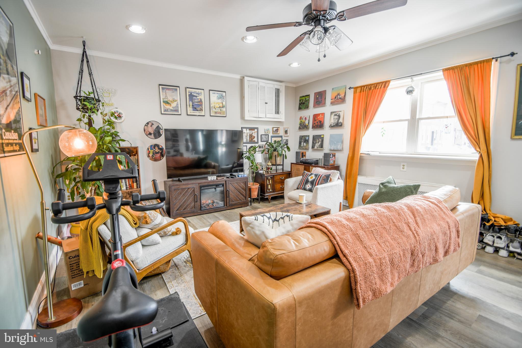 373 Tree Street Philadelphia, PA 19148 - Photo 4 of 26