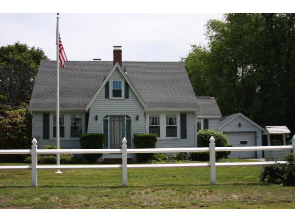 319 Post Road Greenland, NH 03840 - Photo 1 of 5